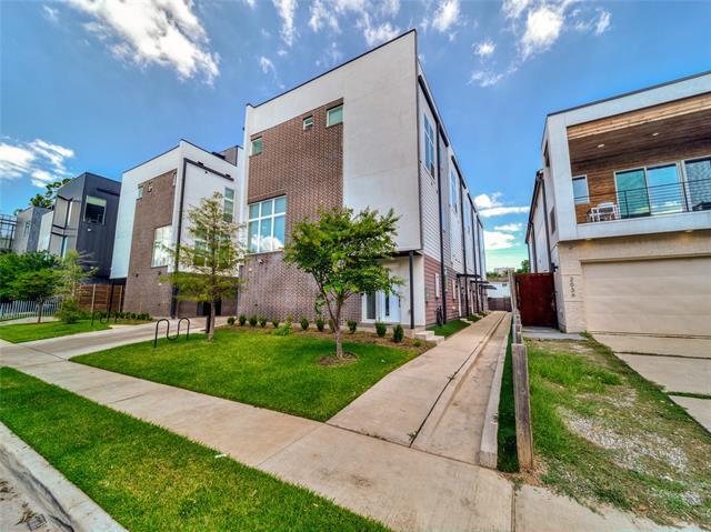 Foto del edificio - 2038 N Prairie Ave