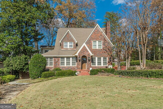 Foto del edificio - 1957 Walker Ave