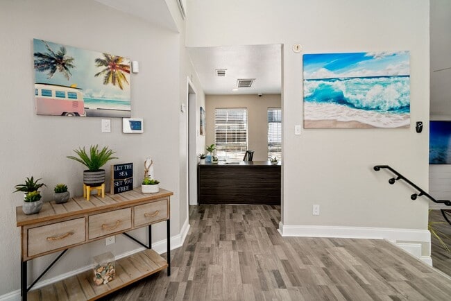 Foto del edificio - Tides at Meadowbrook