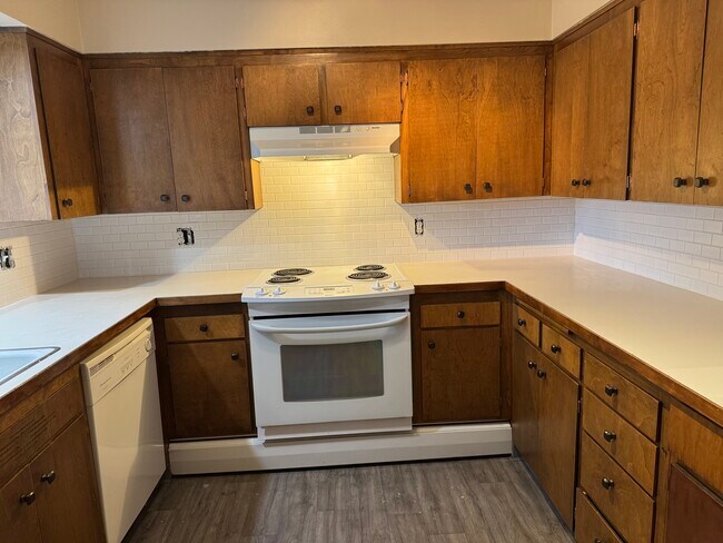 Foto del edificio - 2921 E 32nd Ave