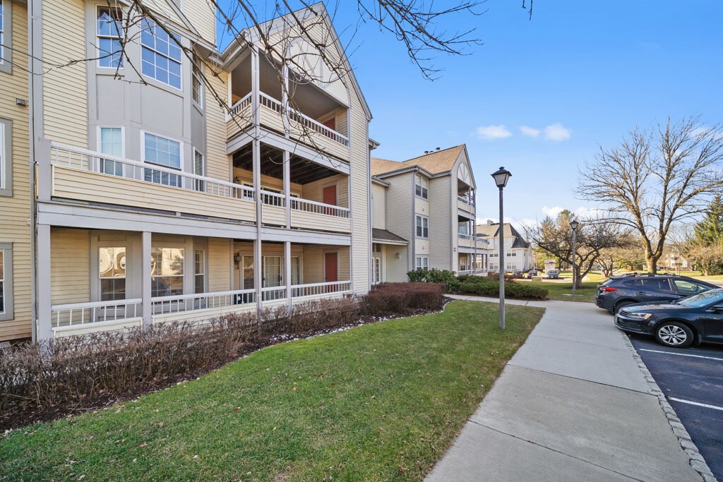 109 Delamere Dr Unit 9, Princeton, NJ 08540 Condo for Rent in