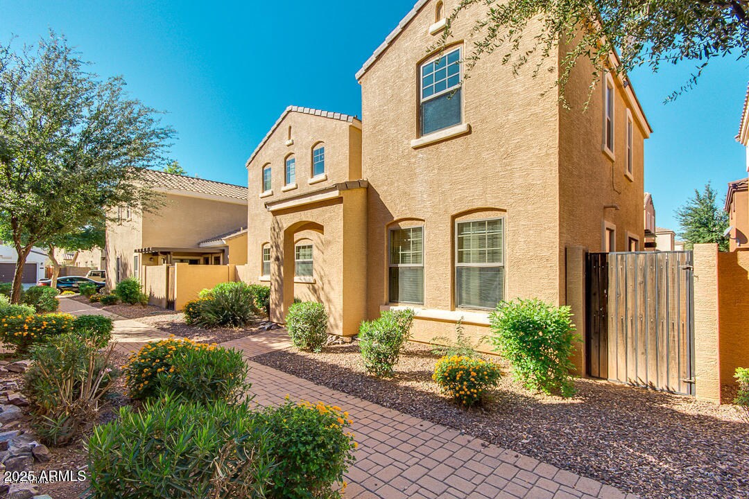 Foto principal - 2996 E Megan St