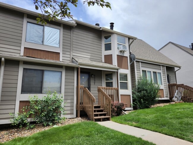 Building Photo - 5537 Denmark Ct
