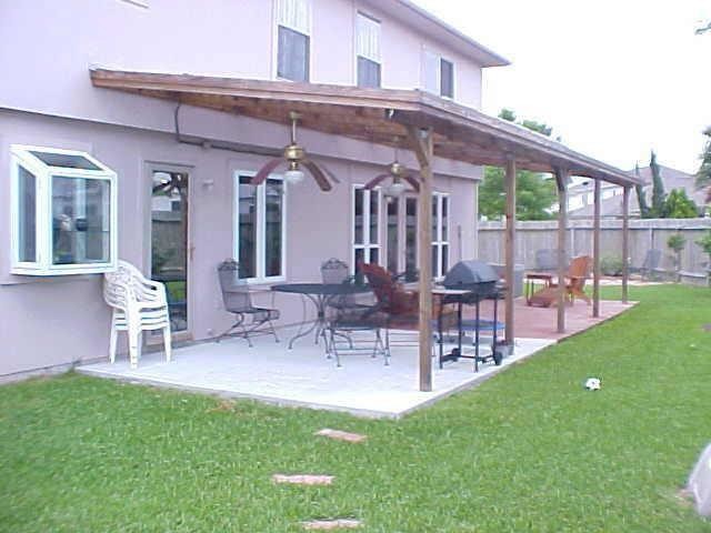Foto del edificio - 1706 Oak Ridge Dr