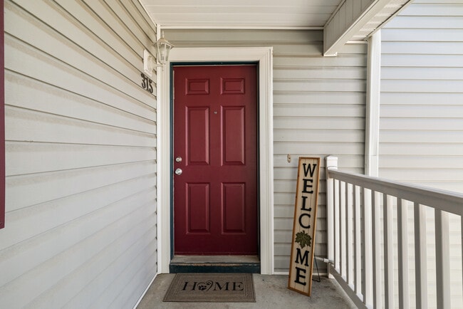 Building Photo - Blue Ridge Apartments