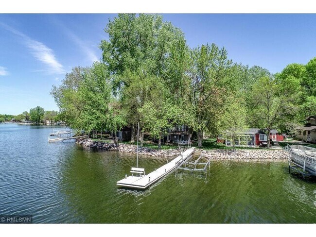 Foto del edificio - 14684 Cove Ave SE