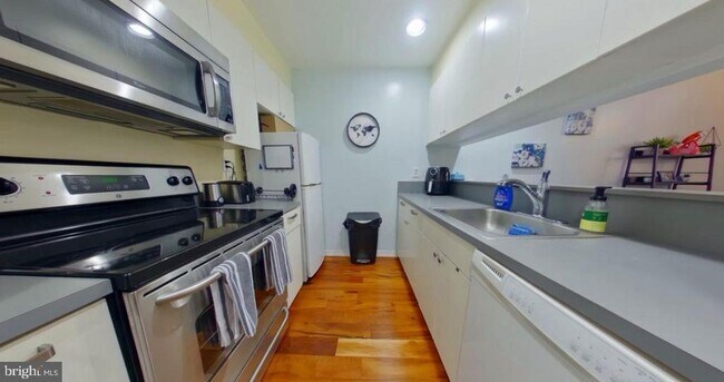 Foto del edificio - 1601 Spring Garden St