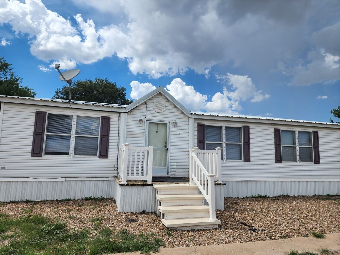 Foto principal - 620 S Avenue B