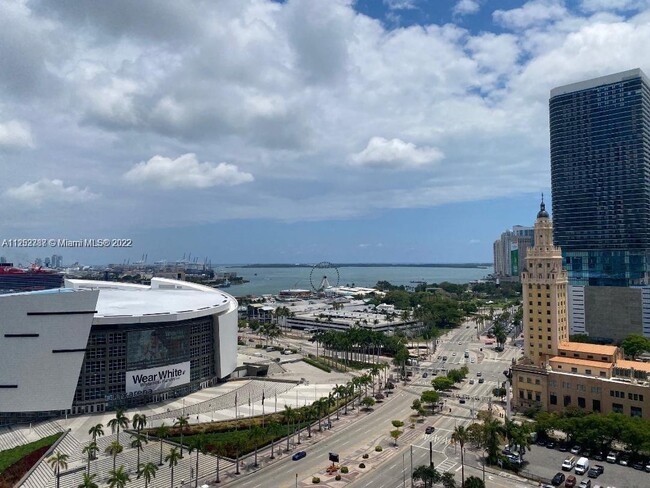 Building Photo - 888 Biscayne Blvd