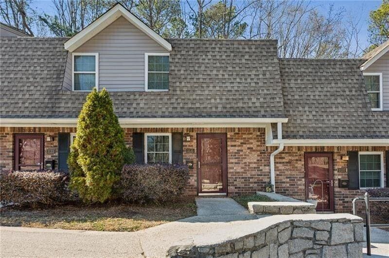 Foto principal - 3135 Reeves St