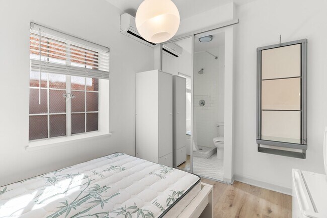 Foto del edificio - 335 Pacific Avenue