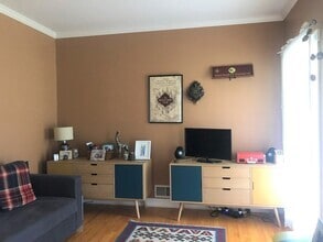Building Photo - 4 Woodsview Dr