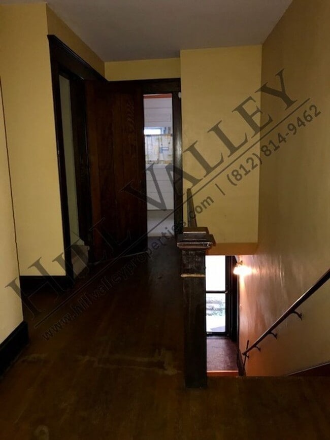 Building Photo - 1623-1623 1/2 Ohio St