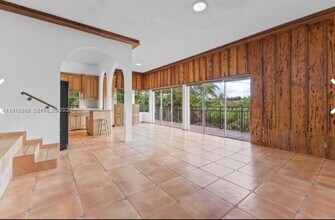 Building Photo - 4850 SW 63rd Terrace