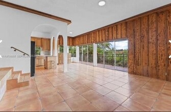 Building Photo - 4850 SW 63rd Terrace