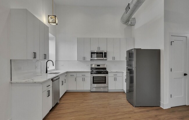 Foto del edificio - 4735 N Artesian Ave