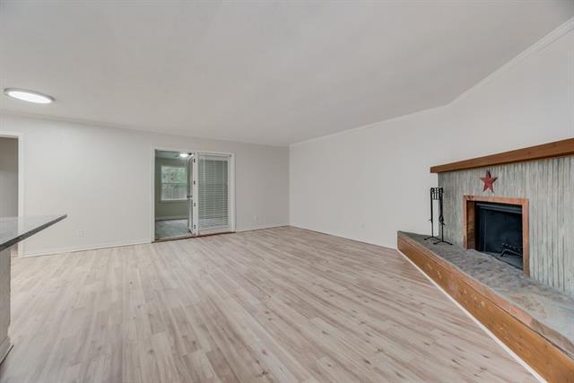 Building Photo - 6008 Mimosa Ln