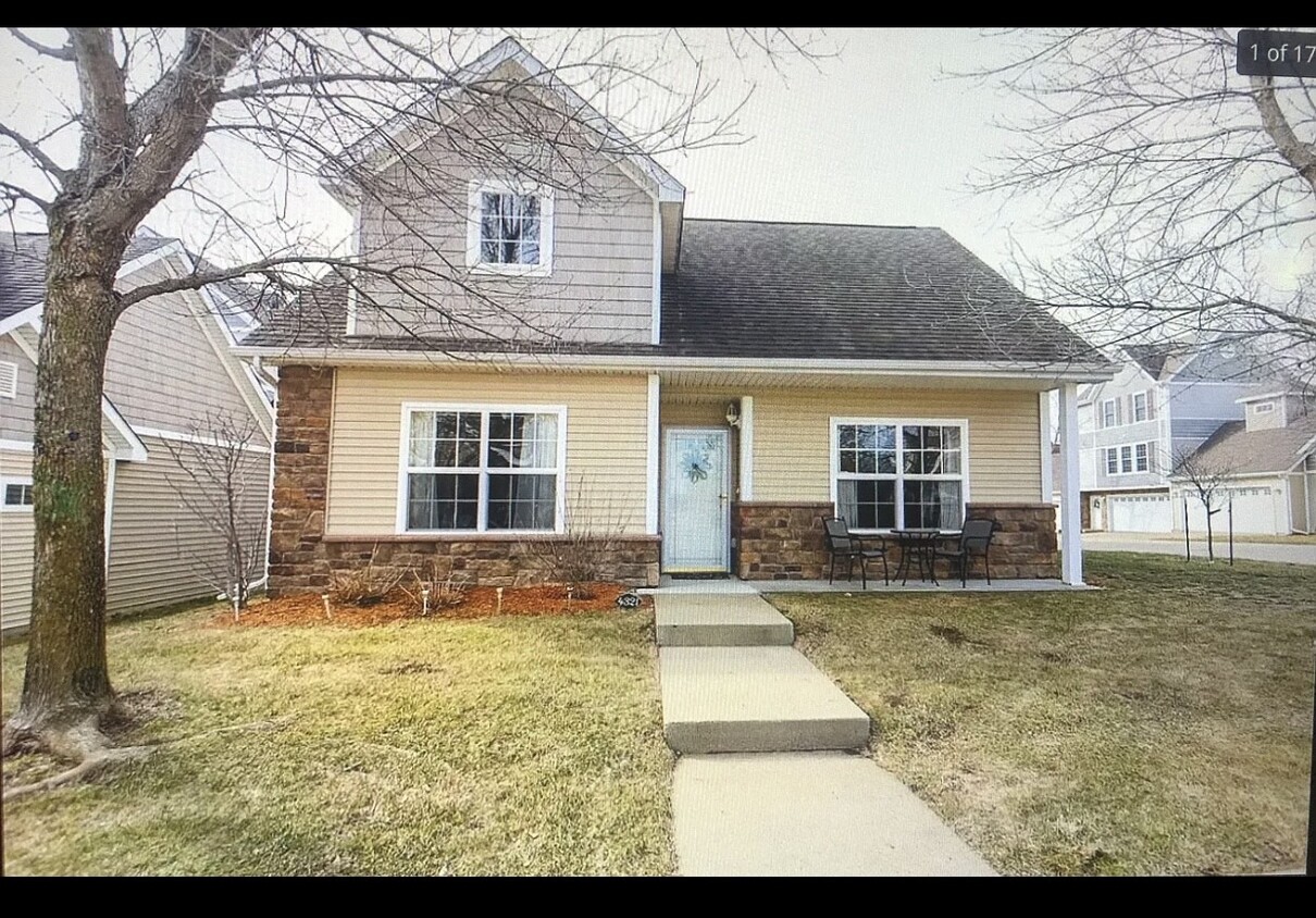 Primary Photo - 4321 153rd St