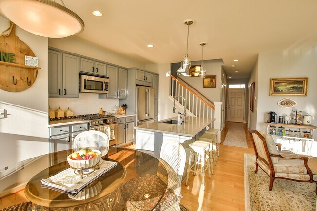 Foto del edificio - 1404 Portside Ct
