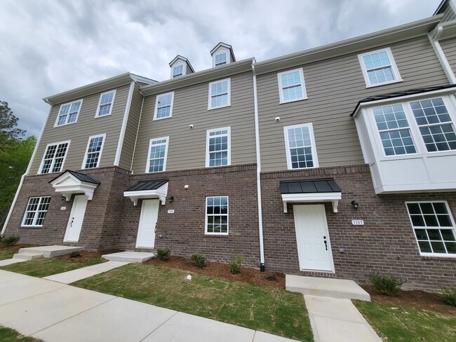Building Photo - 1105 Kentlands Dr