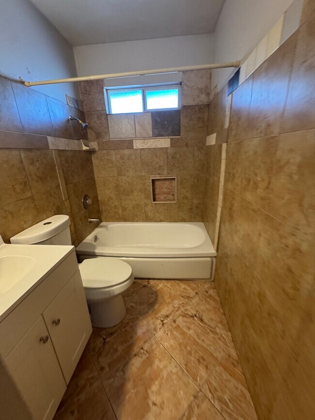 Foto del edificio - 14433 Mojave Ln