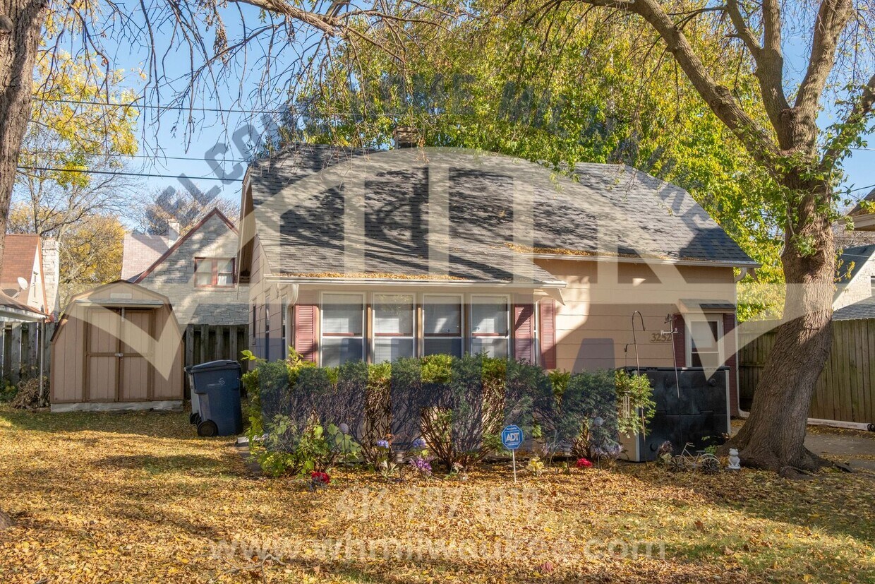 Primary Photo - Gorgeous 3 bedroom Single Family Home in M...