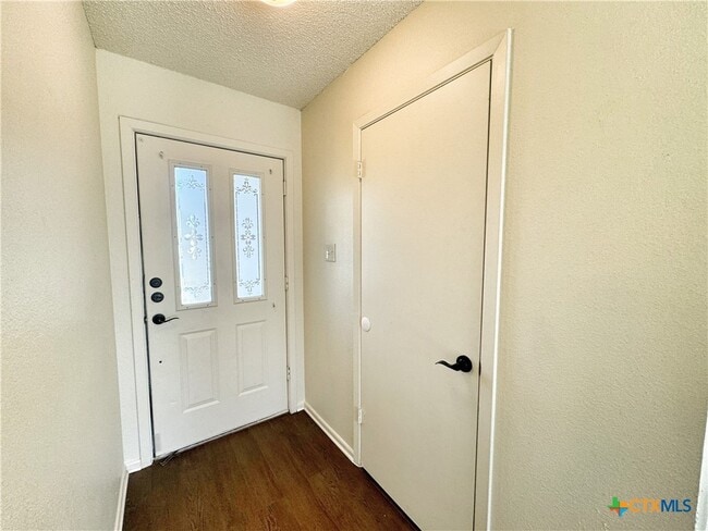 Building Photo - 2221 Michigan St