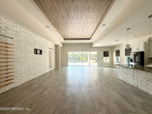 Foto del edificio - 264 Pine Haven Dr