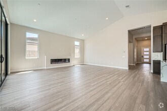 Building Photo - 11176 Rolling Vista Dr