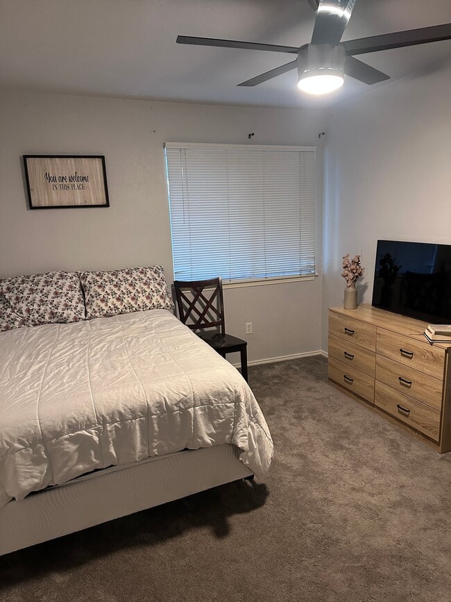 Foto del edificio - 43405 30th St W