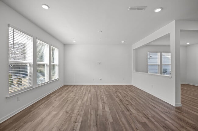 Building Photo - 2710 Turner Pines Dr
