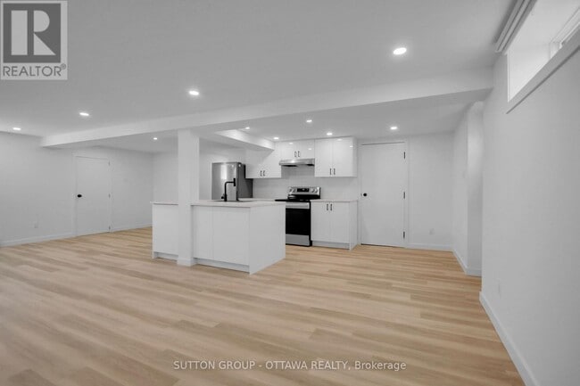 Building Photo - 839 Colson Ave