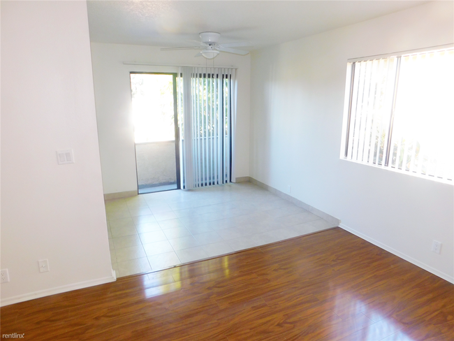 Building Photo - 13518 Burbank Blvd