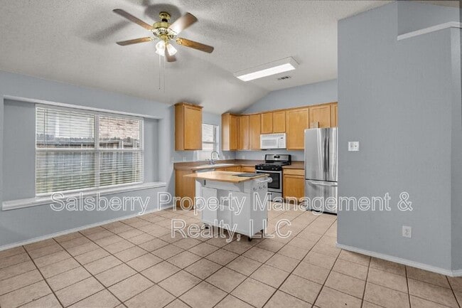 Foto del edificio - 4717 Barnhill Ln