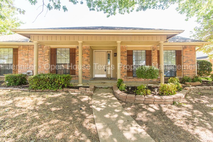 Primary Photo - 1325 Jabbet Dr, Plano, TX 75025