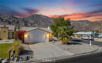 Building Photo - 53755 Avenida Diaz