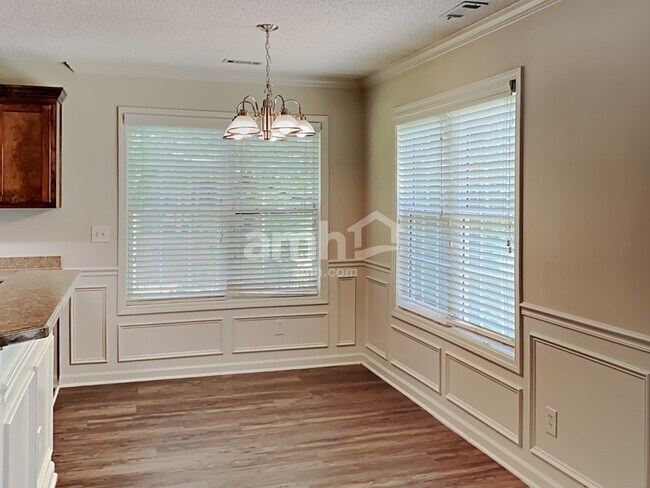 Building Photo - 1759 Maxey Ln