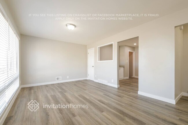 Foto del edificio - 10849 Murray Dr