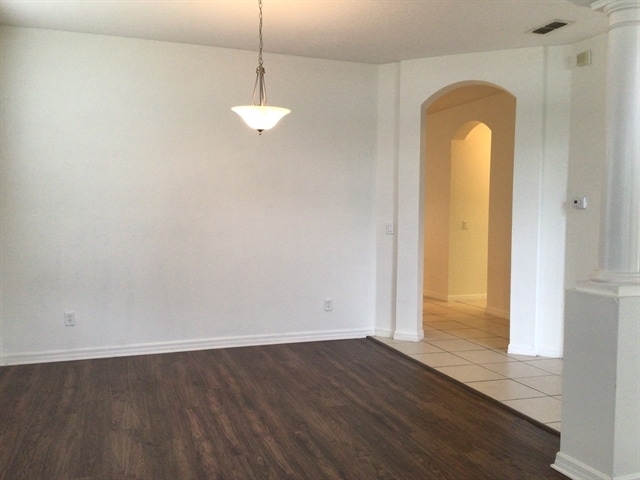 Building Photo - 1726 Palmerston Circle