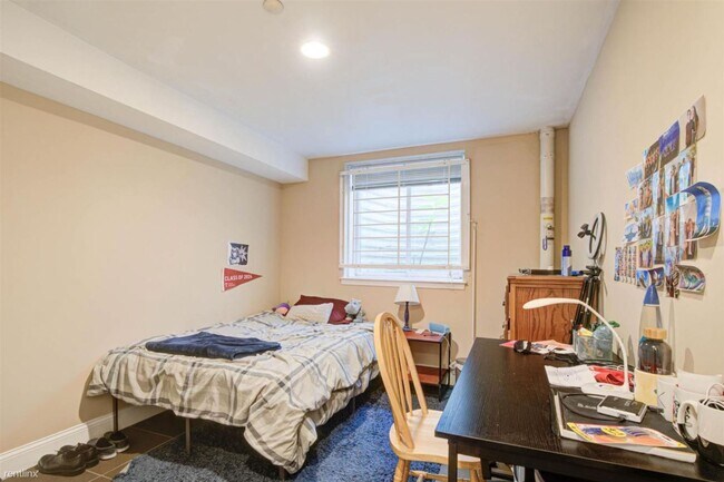 Foto del edificio - 4 br, 2 bath Duplex - 1912 N 18TH ST Unit 1