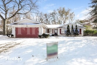 Building Photo - 1083 Willow Ct