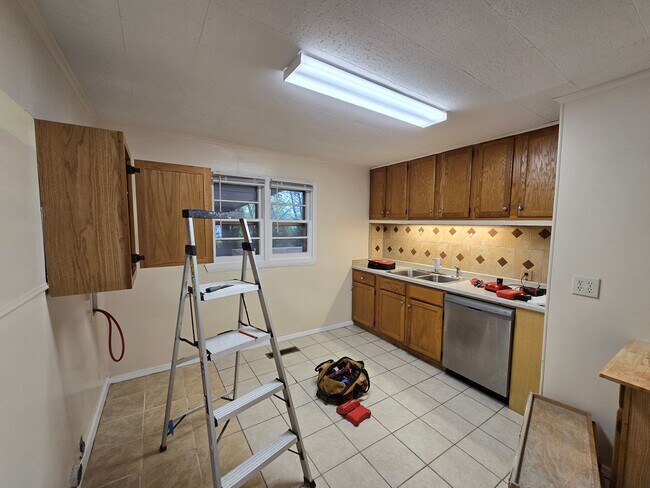 Foto del edificio - 2 bed 1 bath home!