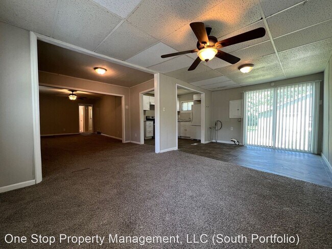Foto del edificio - 3 br, 1 bath House - 17122 Chula Vista Dr.