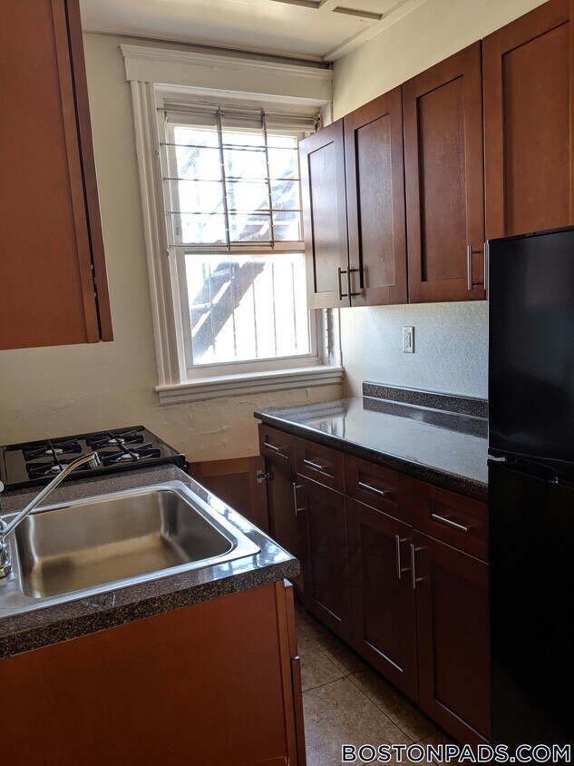 Primary Photo - 1191 Boylston St