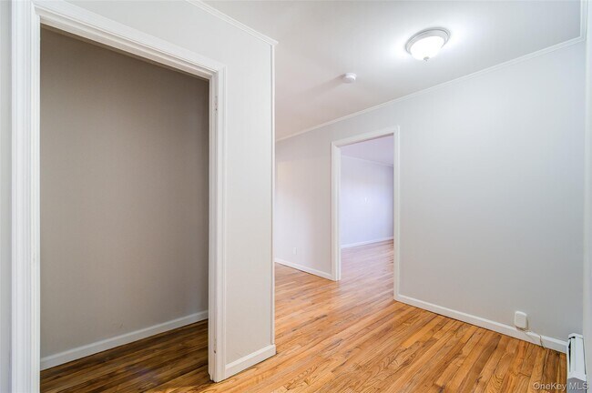 Foto del edificio - 2213 Mt Hope Rd