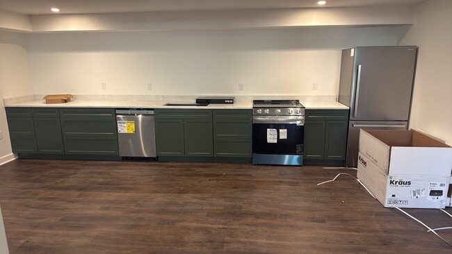 Kitchen - 331 Key West Dr