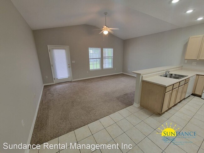 Foto del edificio - 2 br, 2.5 bath House - 108 Don Bishop Road...