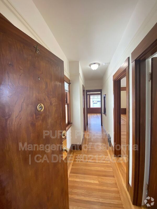 Building Photo - 3156 Gough St