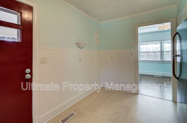 Foto del edificio - 3622 Stratford Blvd