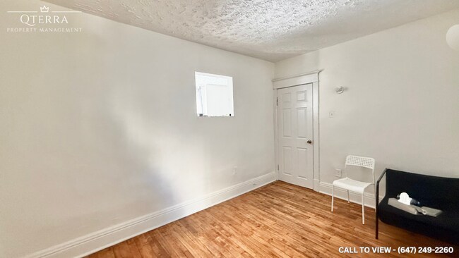 Photo du bâtiment - 938 Gerrard St E
